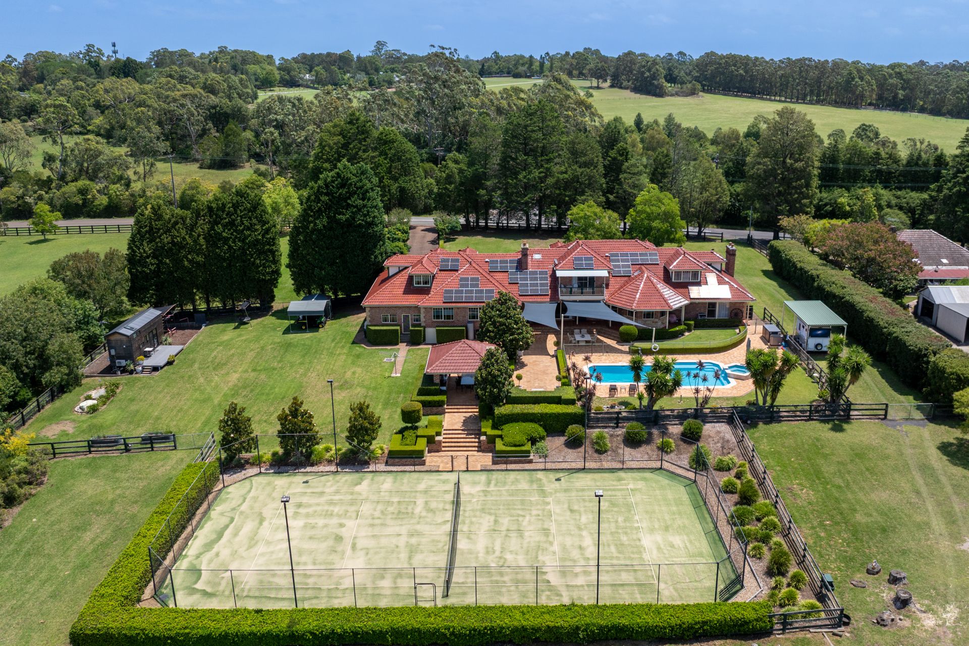 10 Bayfield Road, Galston
