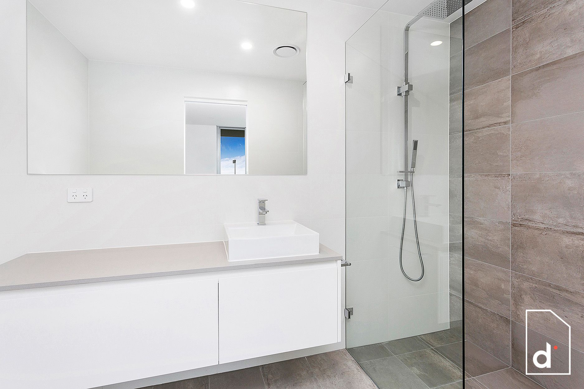 C602/5 Grand Court, Fairy Meadow NSW