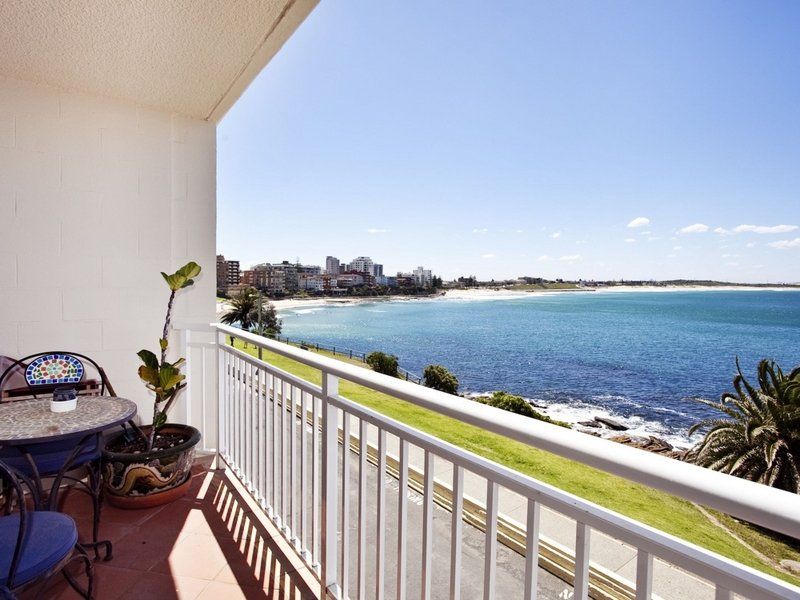 101/4-6 Boorima Place CRONULLA 2230