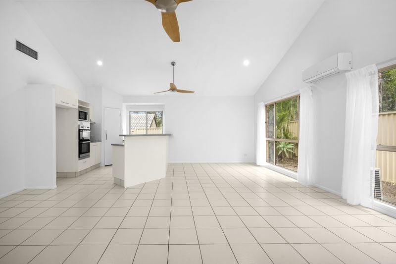 17 Trinity Place Robina QLD, Robina - Thumbnail 3