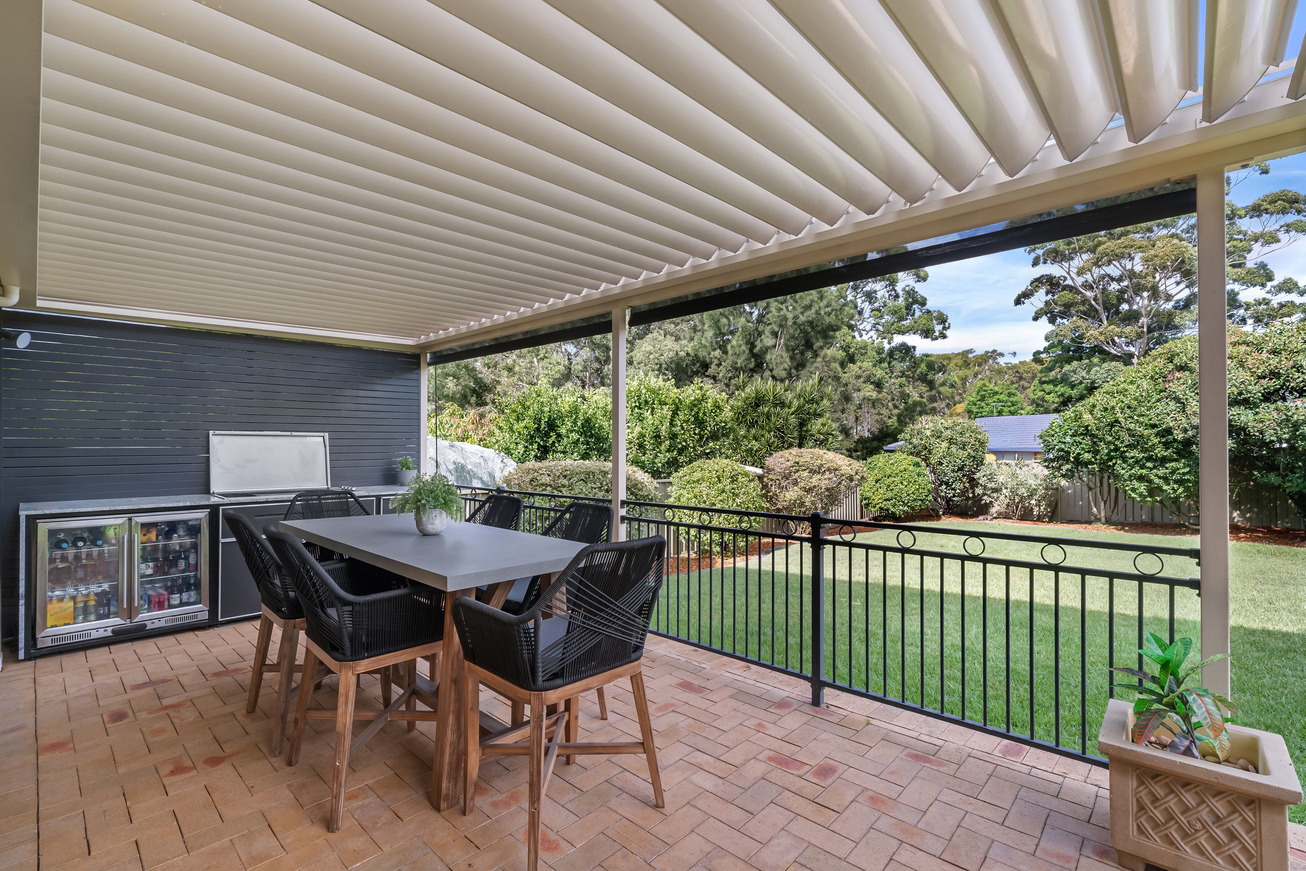 15 Bathurst Street Gymea 2227