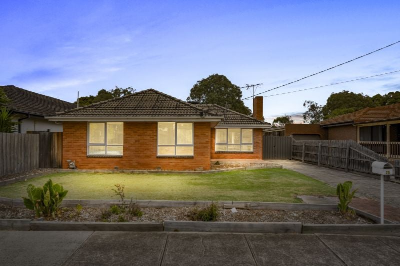 25 Hall Street, Epping