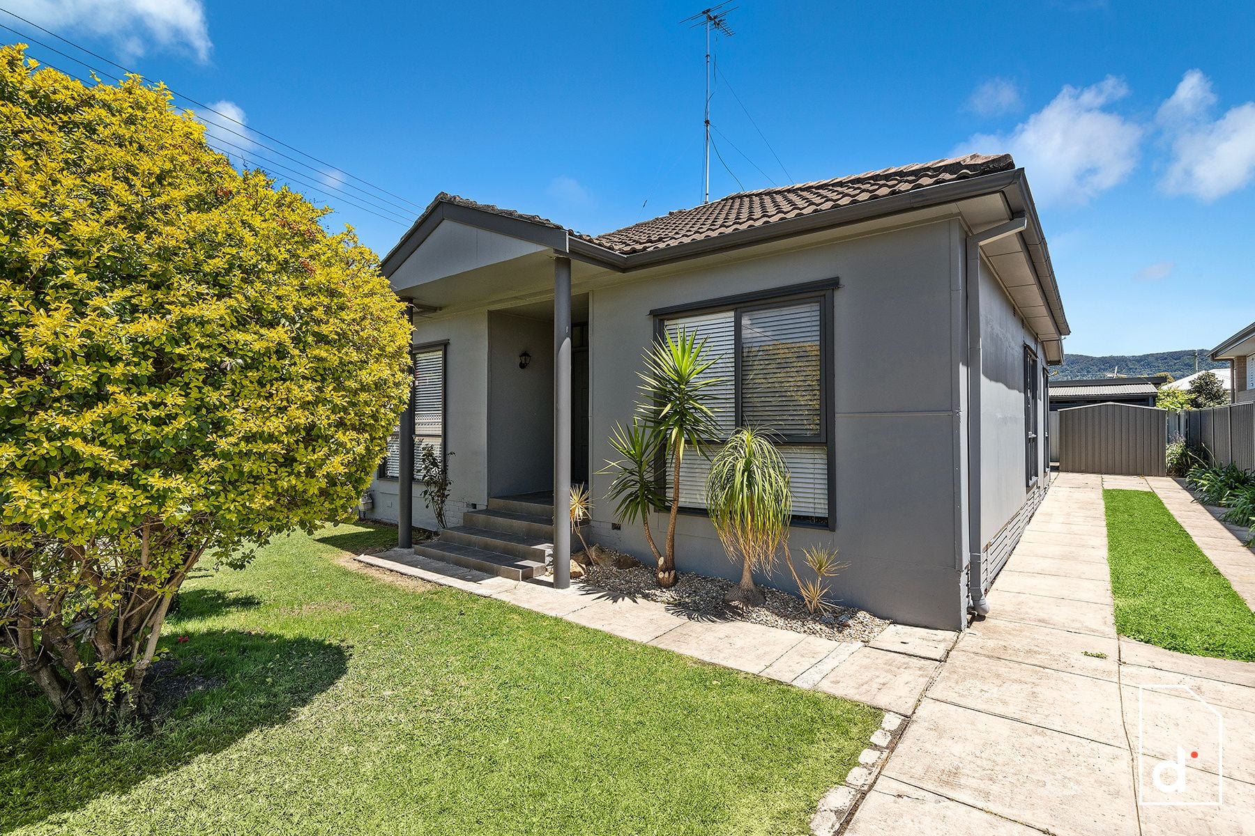 64 Donald Street, Fairy Meadow NSW