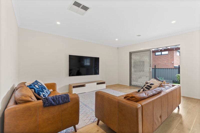 33 Highpark Circuit, Craigieburn