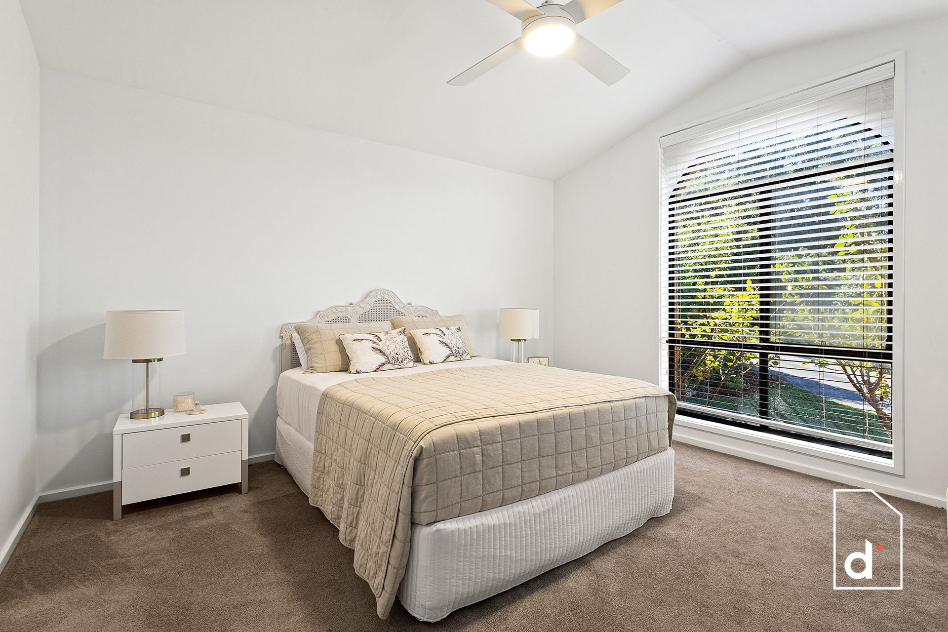 36 Princes Highway, Thirroul NSW