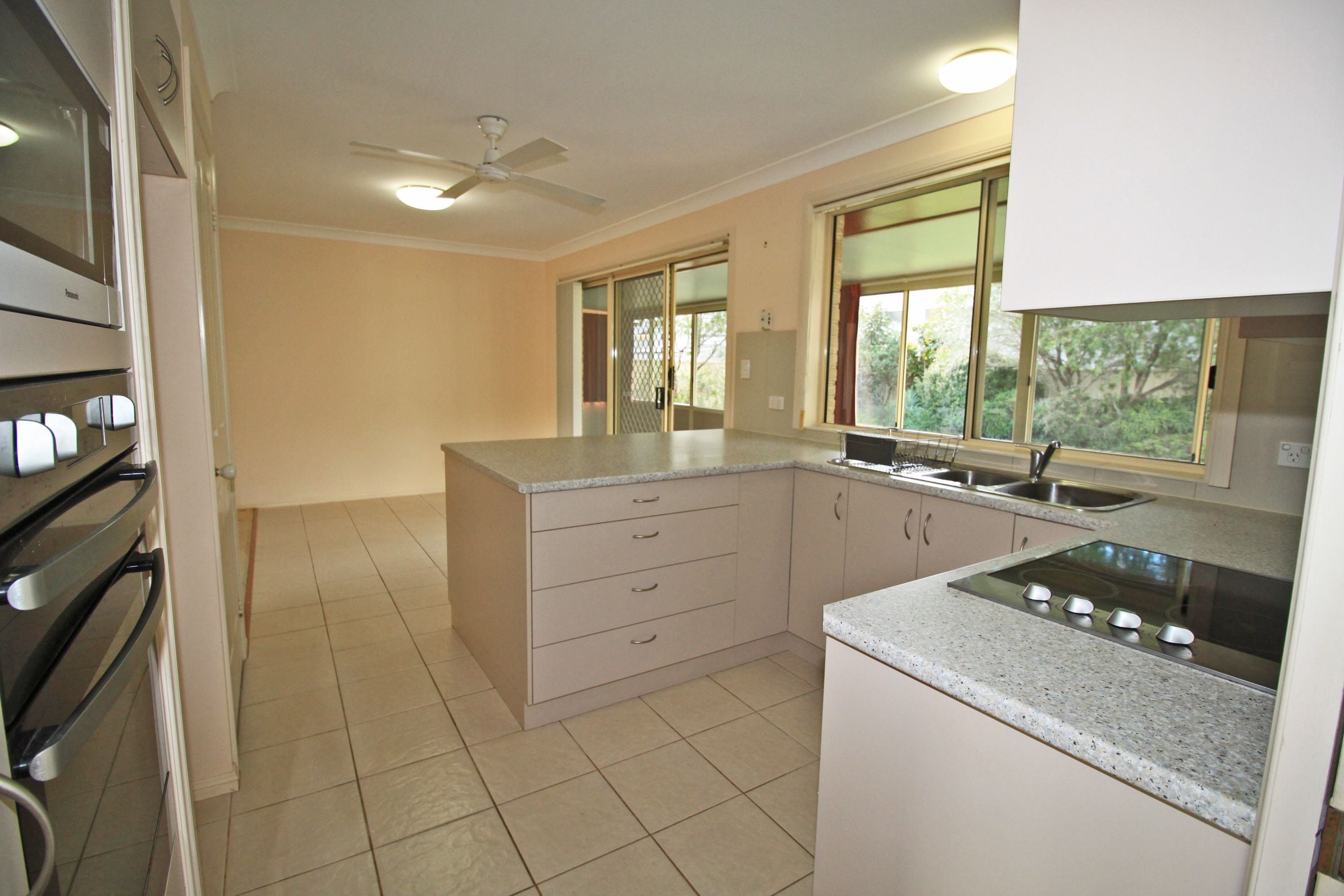 8 Lilli Pilli Close, LAKEWOOD NSW 2443