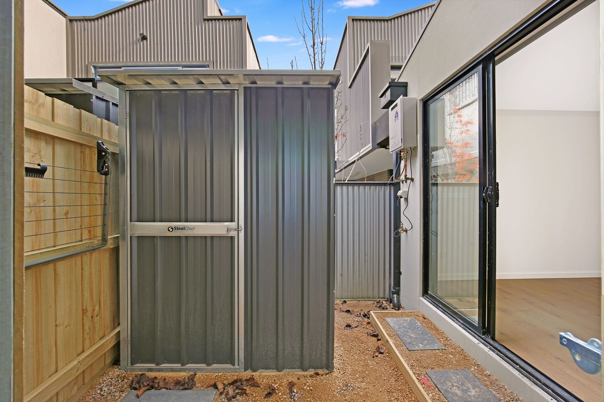 Live in Style: Modern Townhouses Designed for Comfort and Luxury