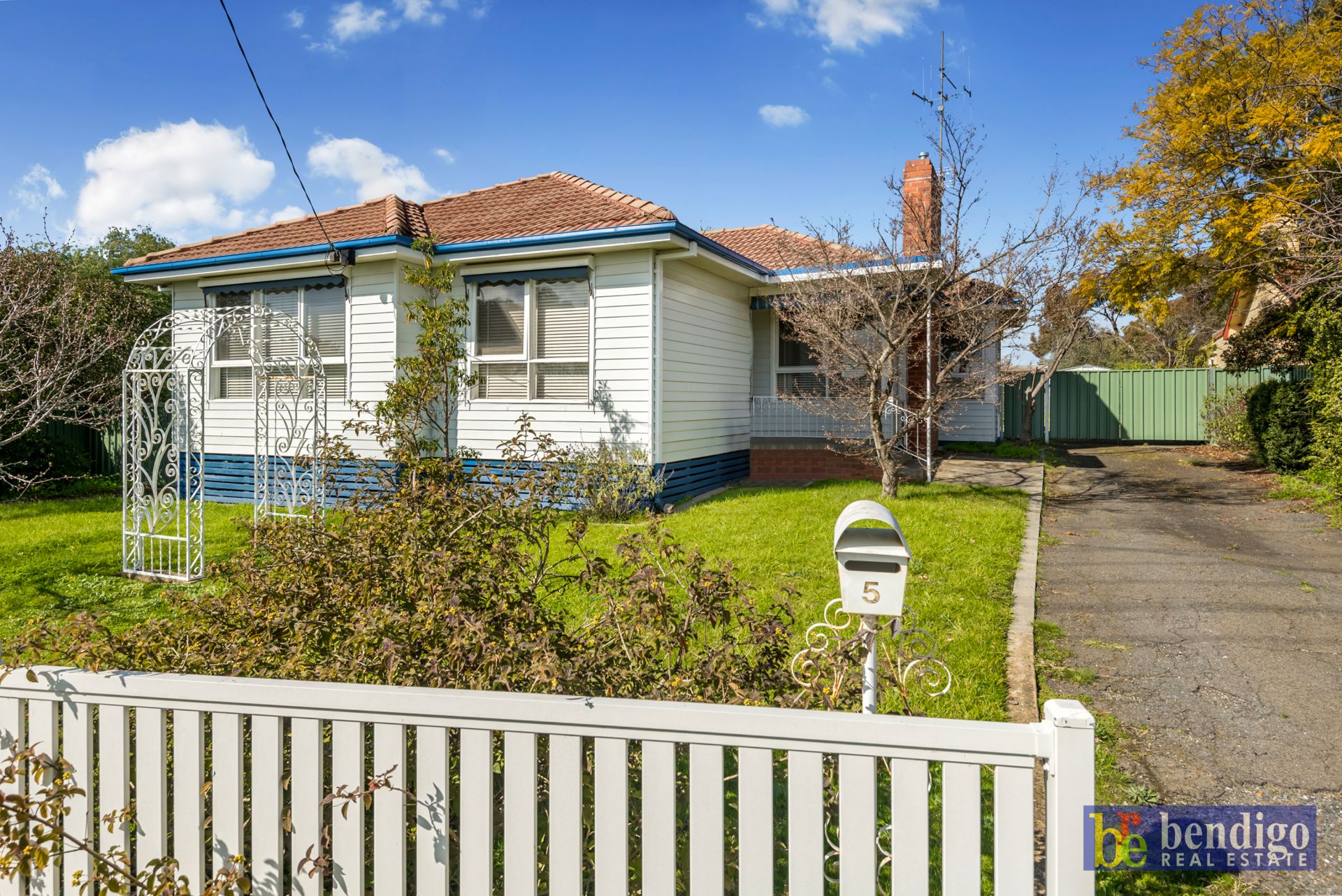 5 Weatherall Street California Gully VIC, Gully - Image 1