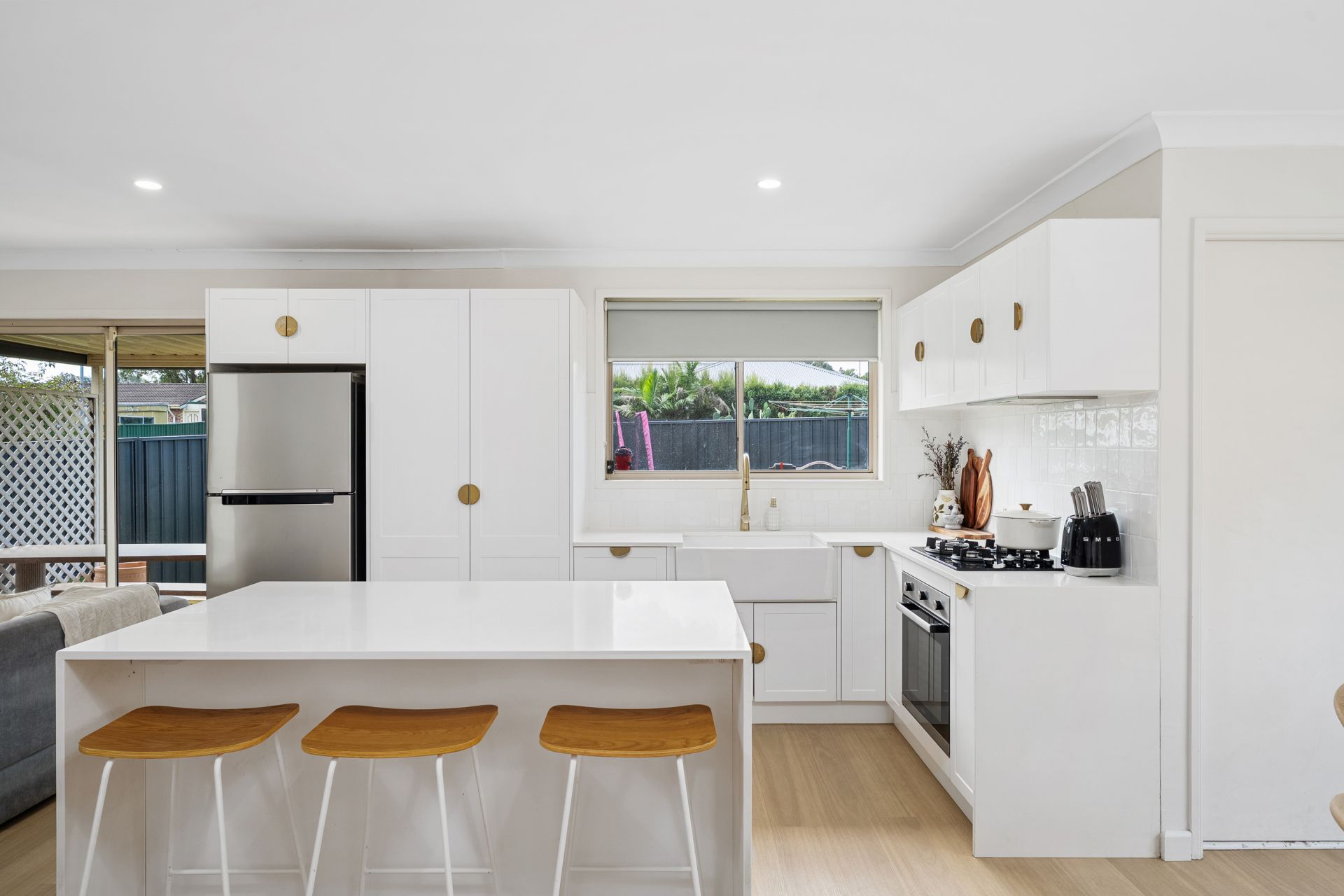 16 Kite Crescent, Hamlyn Terrace, Hamlyn Terrace - Thumbnail 2