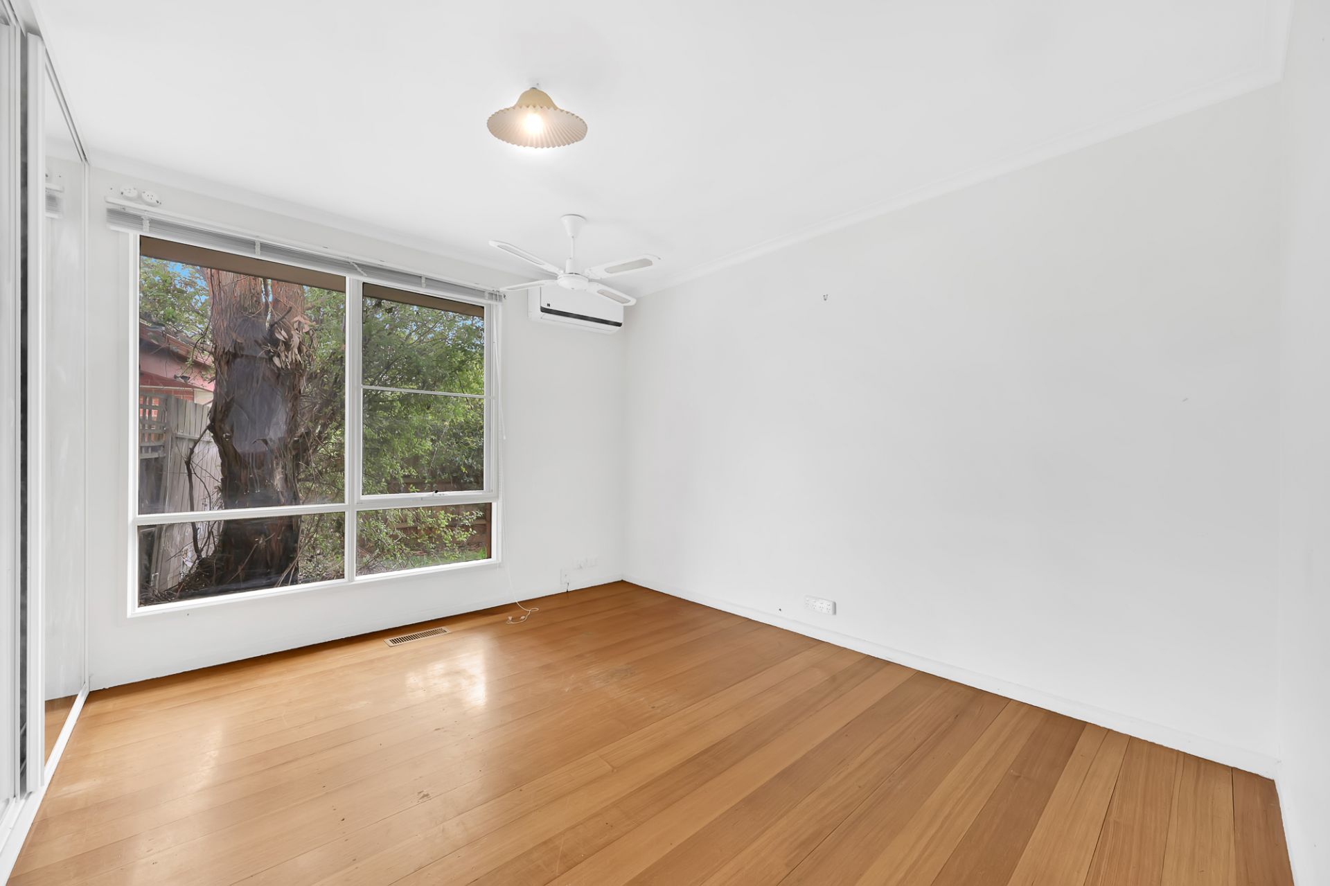 3 Bedroom Home located in Heart of Epping