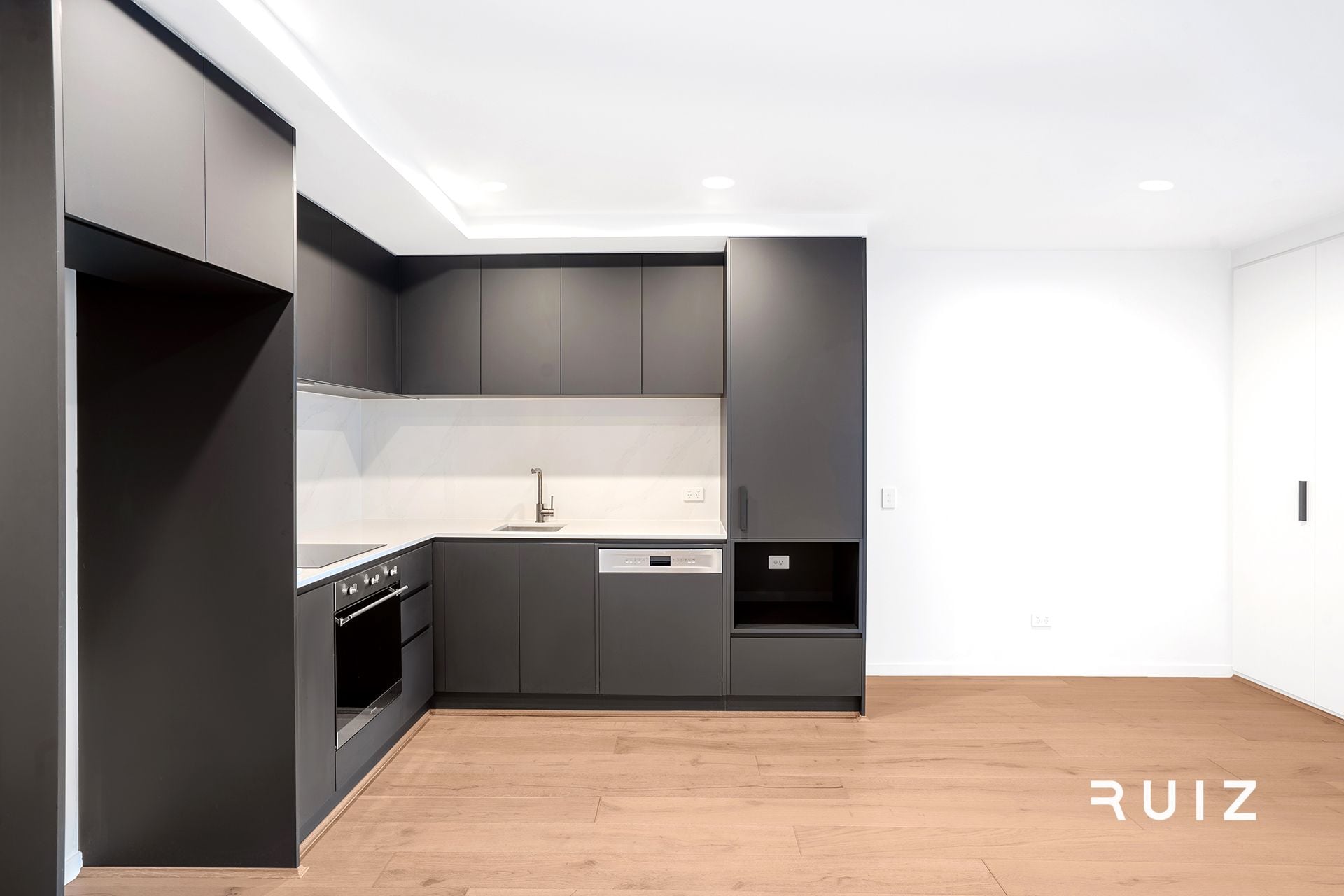 715/83 Cooyong Street, Reid, Reid - Thumbnail 4