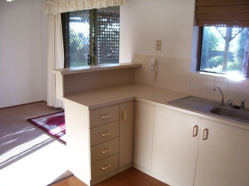 10 Balandra Close HALLETT COVE SA, 10 Balandra Close Hallett Cove - Thumbnail 4