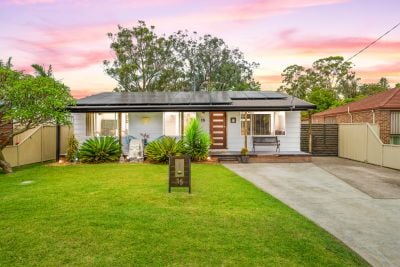 Mannering Park 15 Dunvegan Street