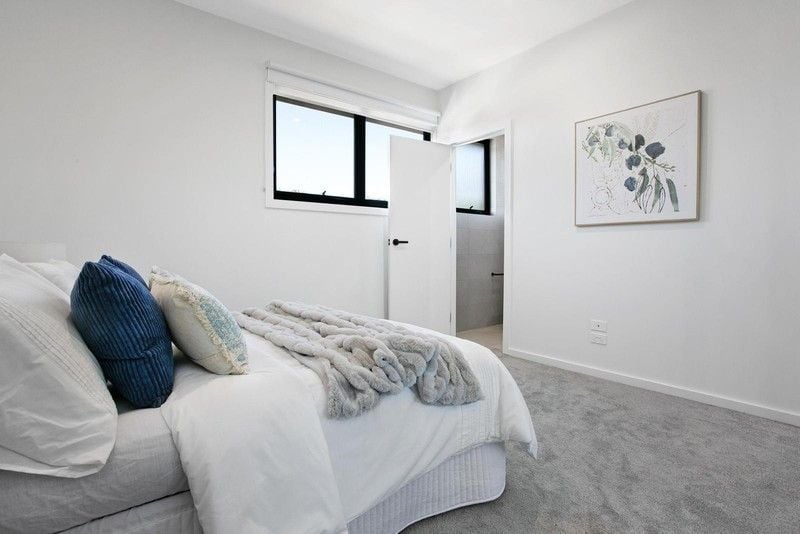 1/69 Hickford Street, Reservoir