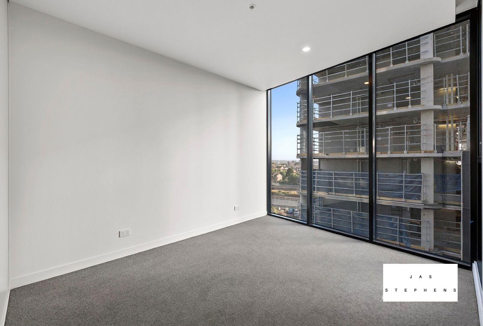 504/4 Joseph Rd Footscray VIC, Footscray - Thumbnail 3