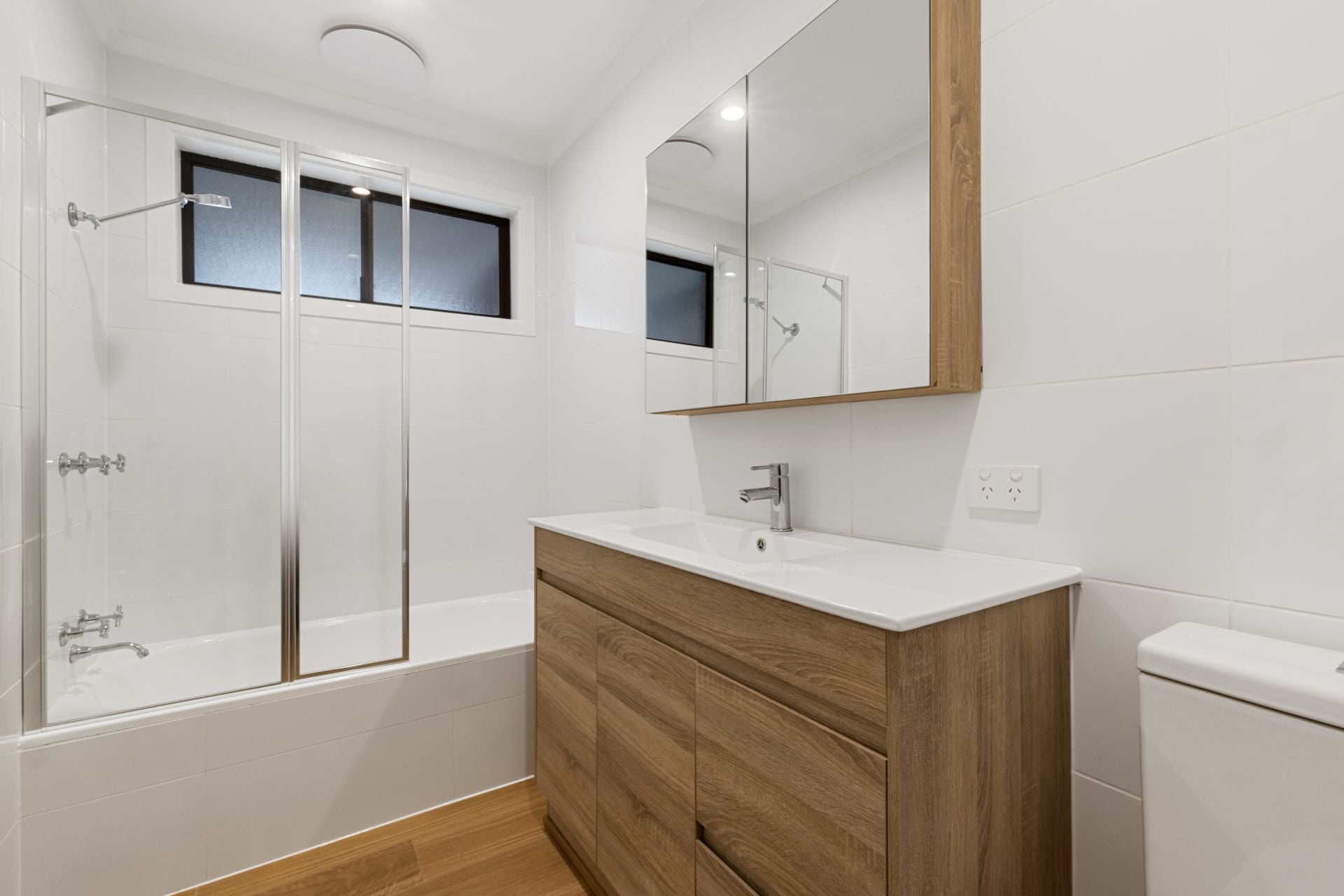 Modern Comfort With Courtyard Appeal