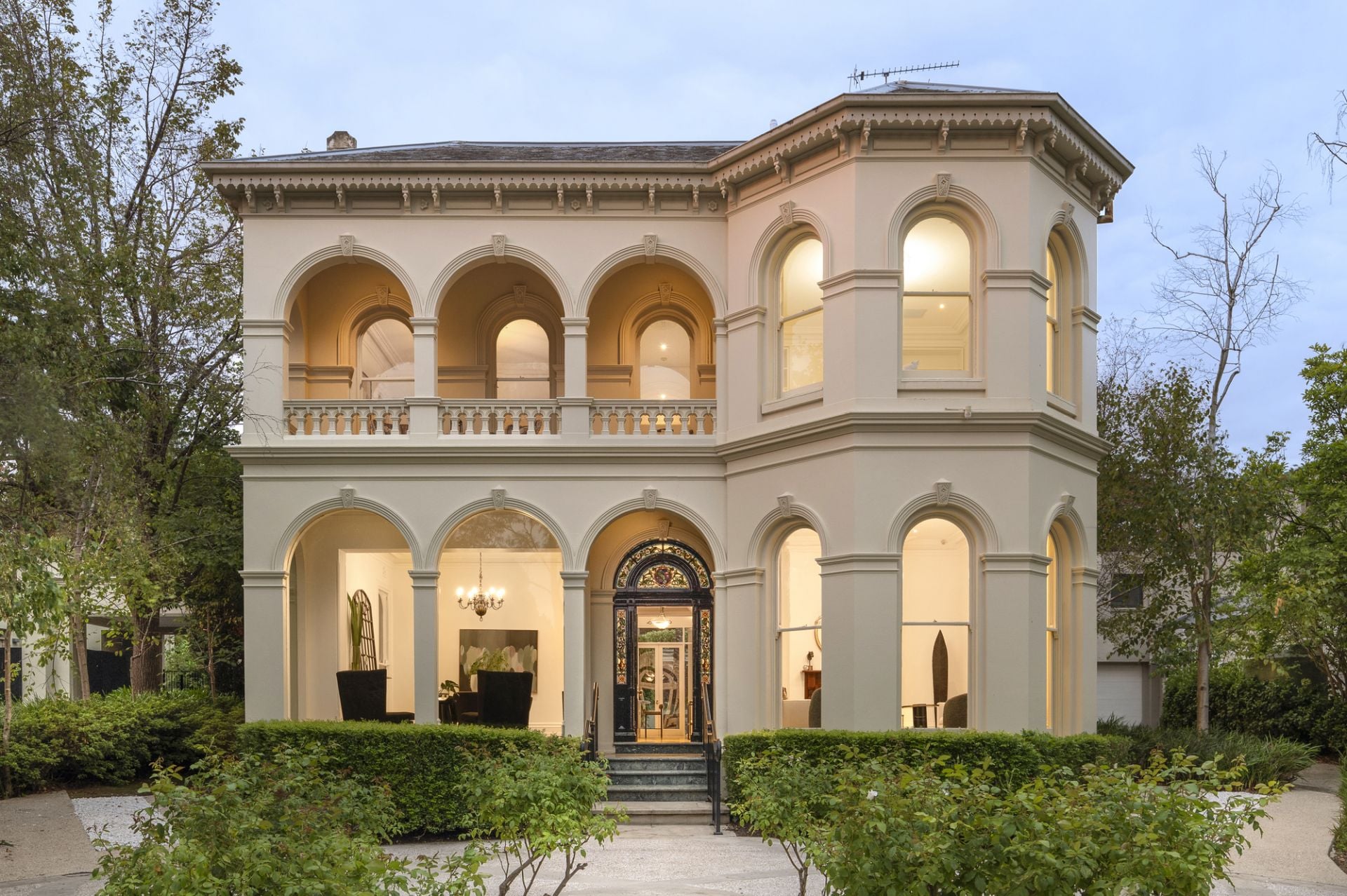 9 Harcourt Street, Hawthorn East, Hawthorn East - Thumbnail 2