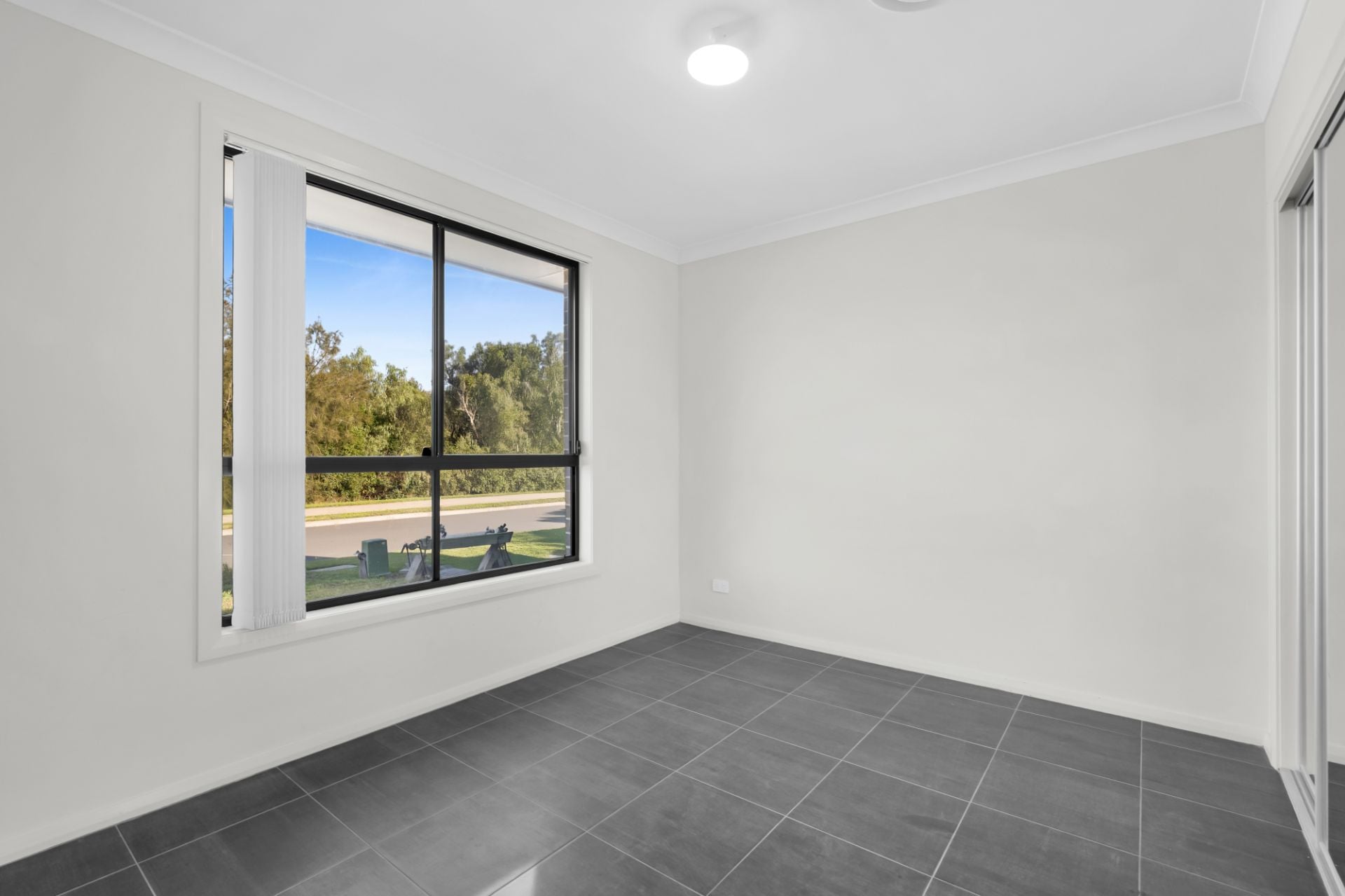 14 Anvil Avenue, Elderslie, Elderslie - Thumbnail 5