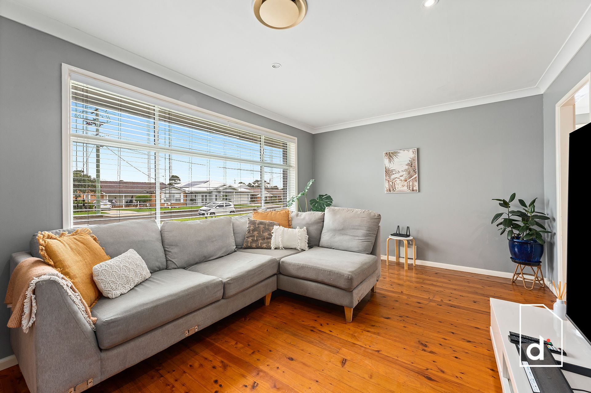 15 Doris Avenue, Woonona NSW