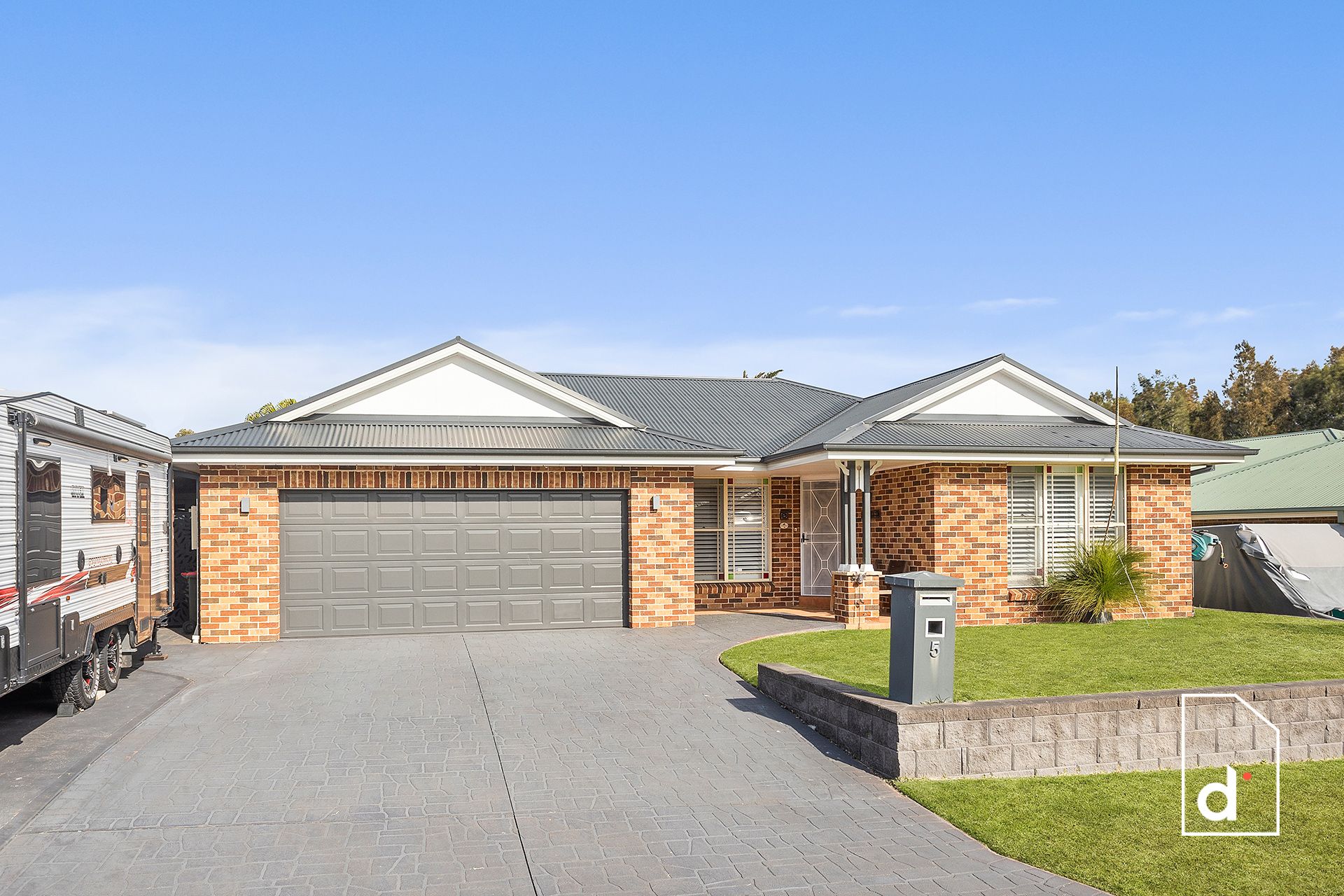 5 Elizabeth Reynolds Court, Woonona NSW