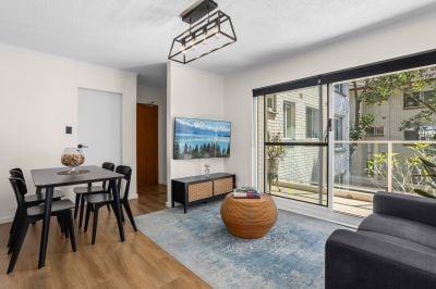 Collaroy - 4/11-13 Fielding Street