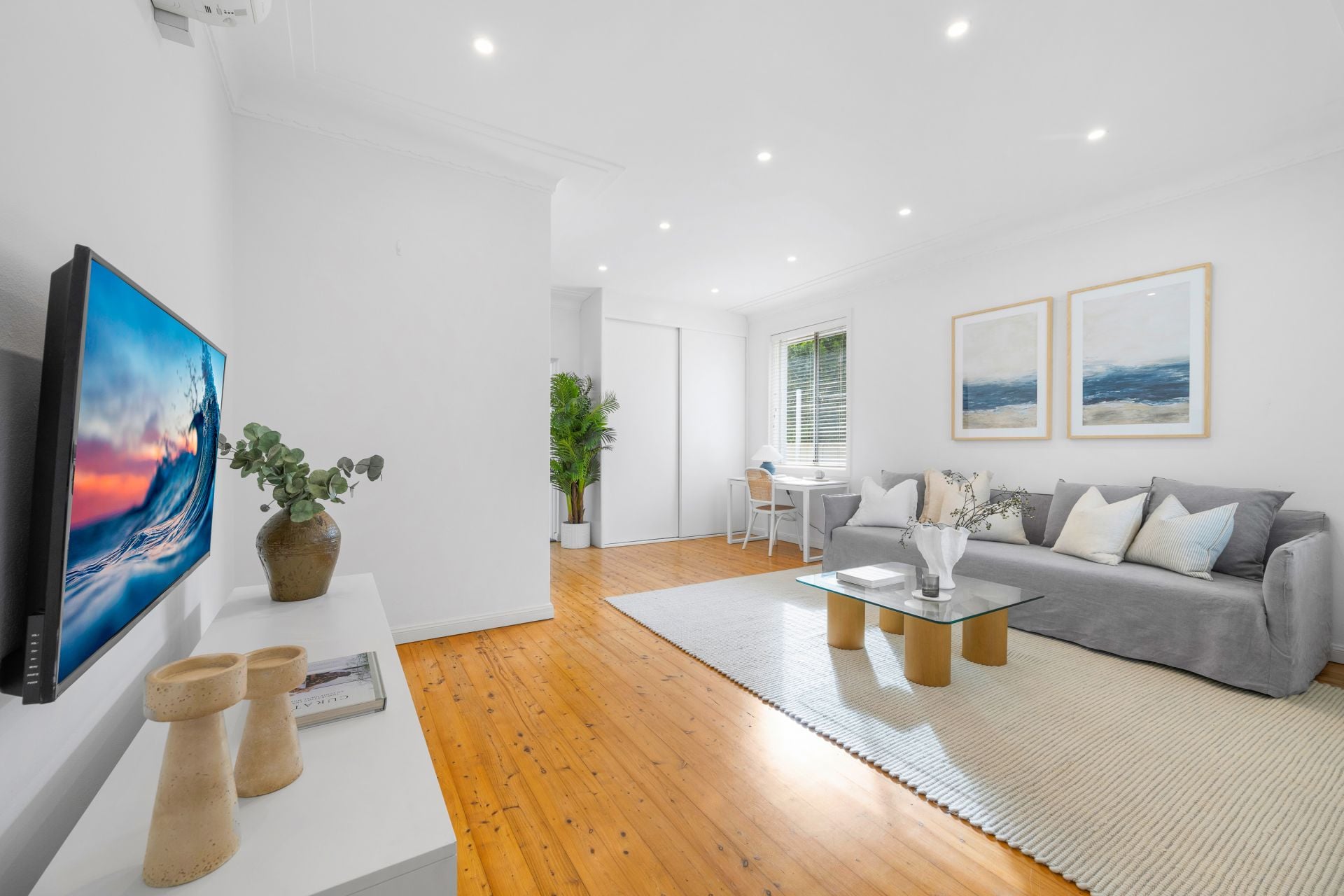 33 Carrington Avenue Caringbah NSW, Caringbah - Thumbnail 4