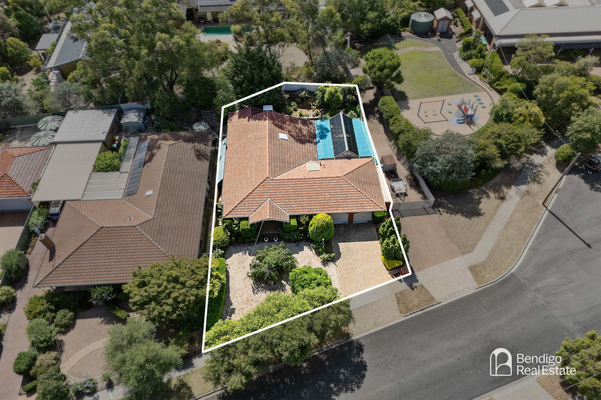 23 Maxwell Crescent Strathdale VIC, Strathdale - Thumbnail 3
