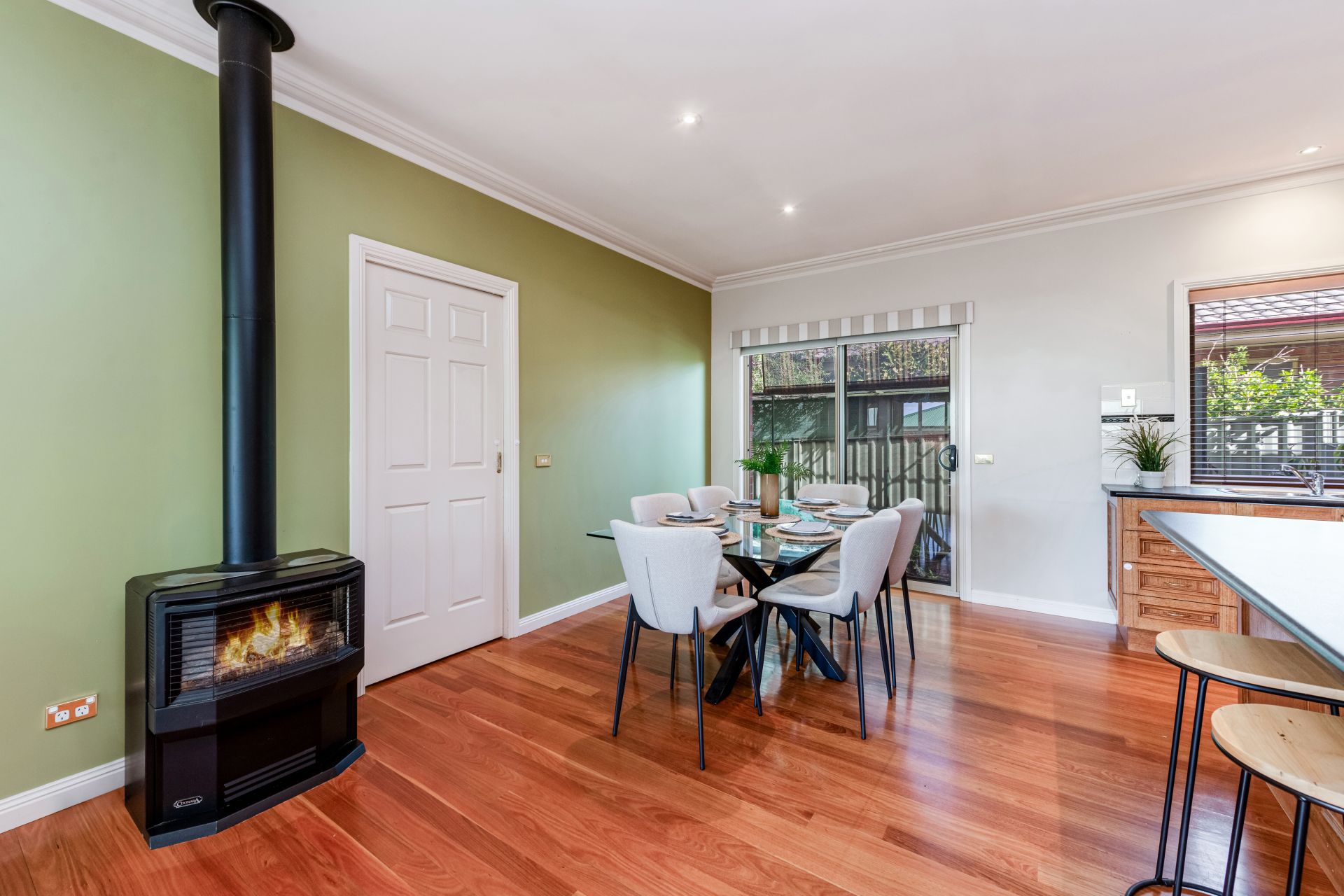 8 Sallys Lane, Kennington, Kennington, Kennington - Thumbnail 5