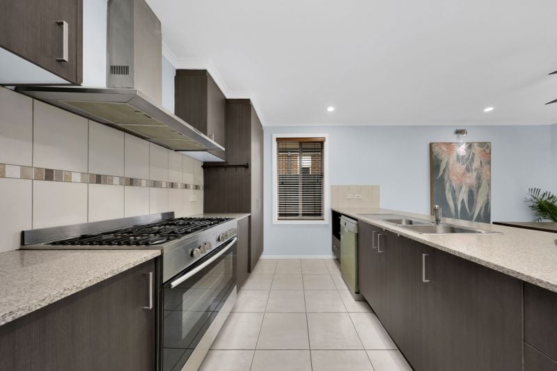 13 Tourmaline Drive, Epping