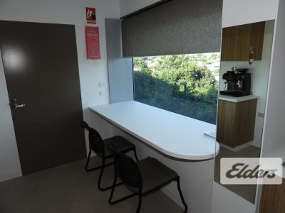 MEDICAL SUITE IN GREENSLOPES PRIVATE HOSPITAL