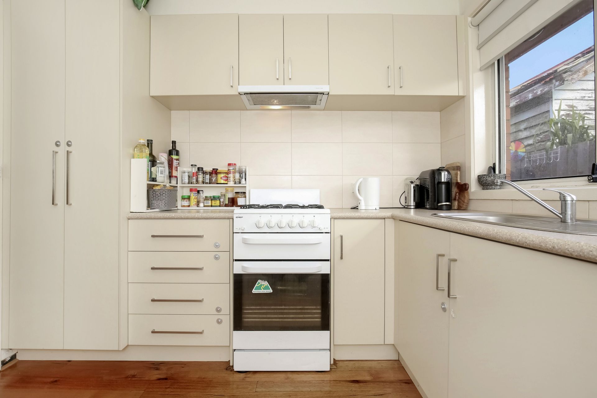 2 Bedroom Villa Unit in Superb Location!