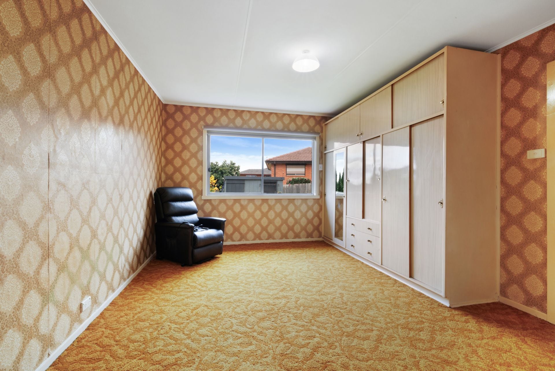 Two Dwellings, One Exceptional Opportunity (AUCTION UNLESS SOLD PRIOR)