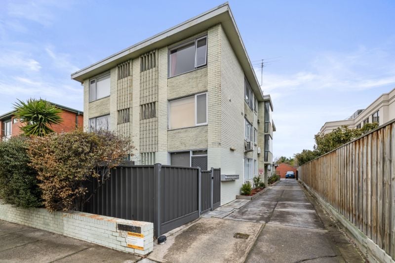 11/31 Raleigh Street, Essendon