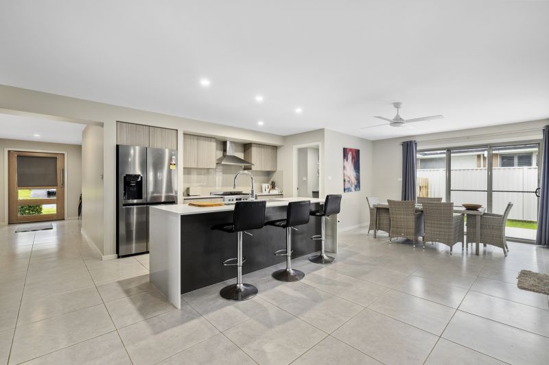 13 Flat Top Drive WOOLGOOLGA NSW, Woolgoolga - Thumbnail 6