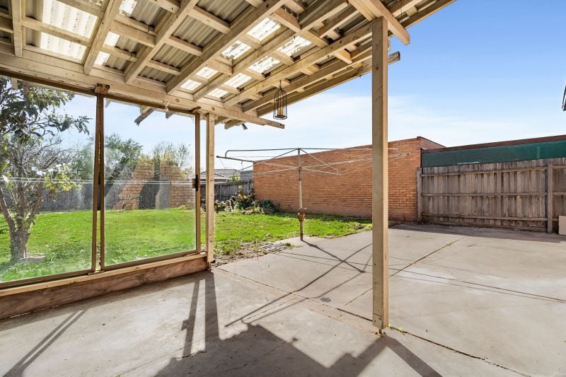 24 Curtin Avenue, Lalor