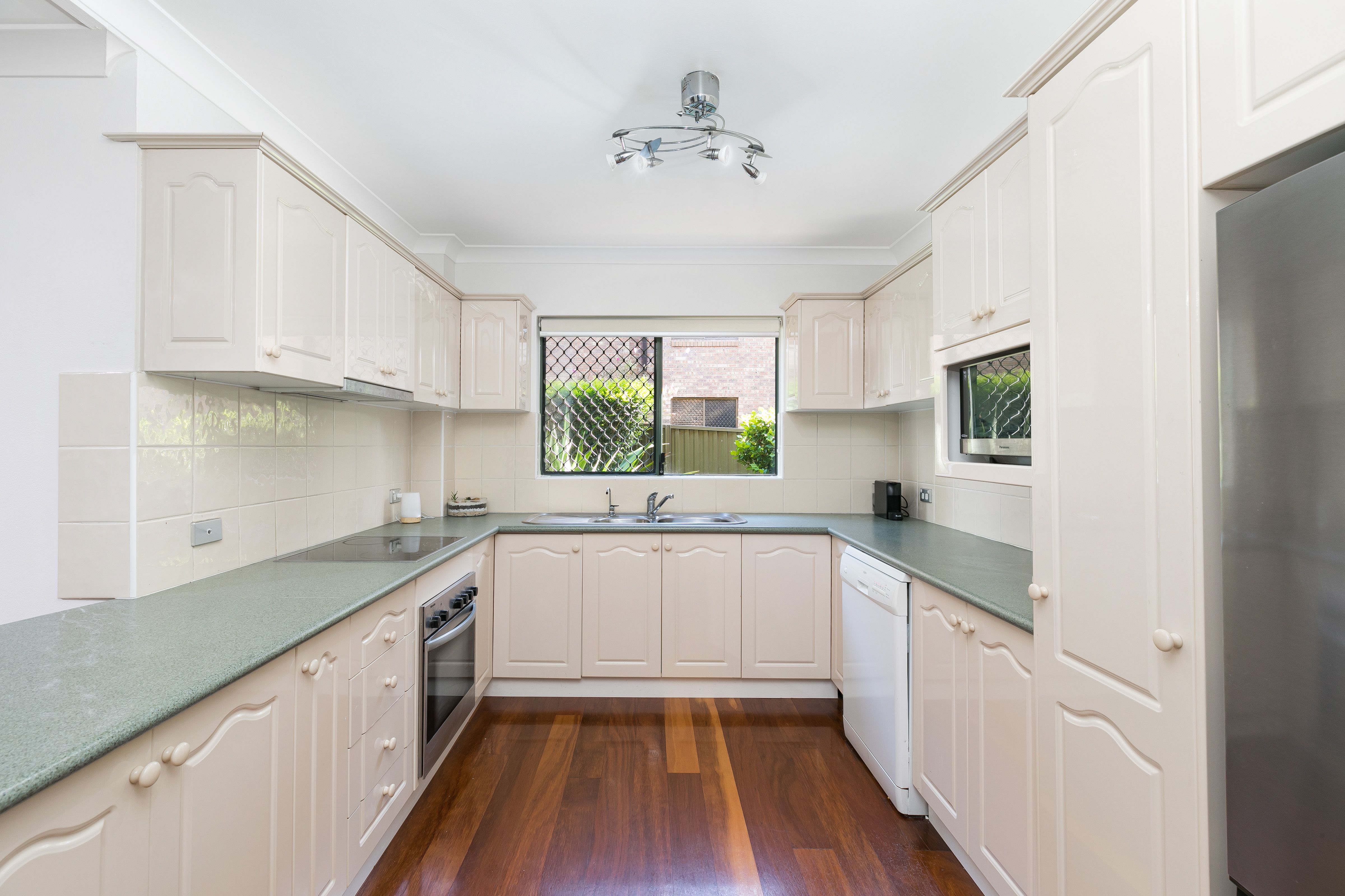 20/331-335 President Avenue GYMEA 2227