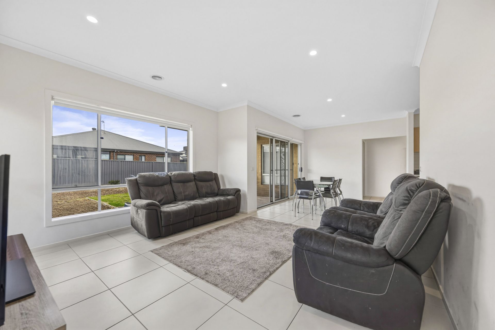 18 Galway Drive, Alfredton, Alfredton - Thumbnail 5