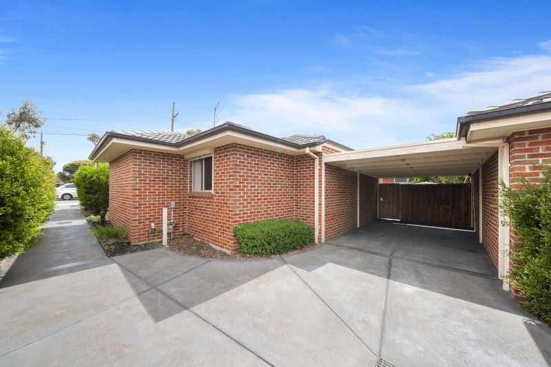 166 Dalton Road, Thomastown