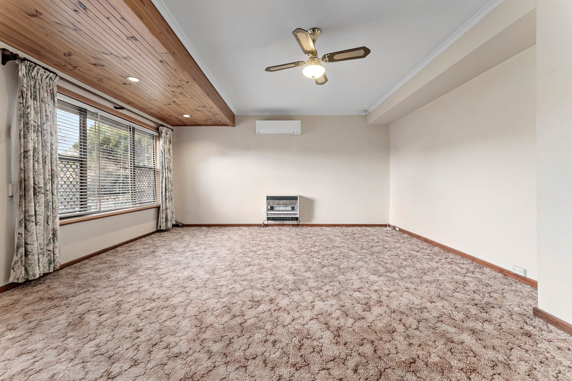 93 Halsey Road, Elizabeth East, Elizabeth East - Thumbnail 5
