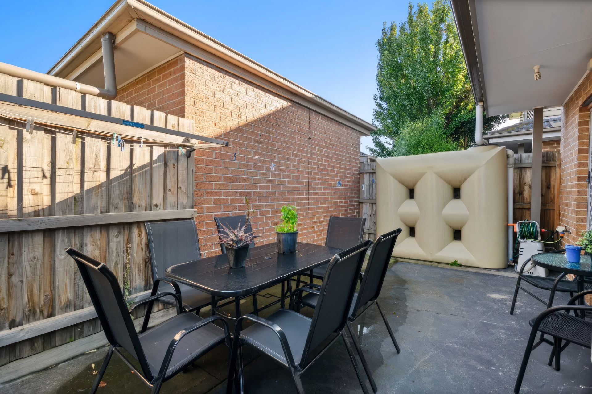 Low Maintenance Living In A Convenient Location