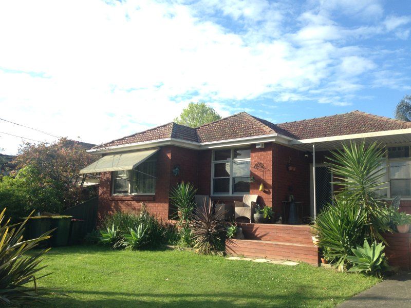 29 Flide Street CARINGBAH 2229