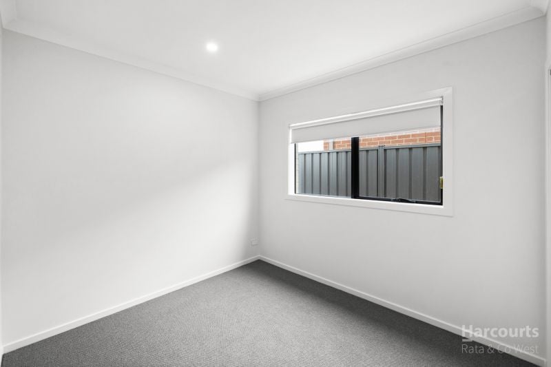 22 Enrica Drive, Melton South