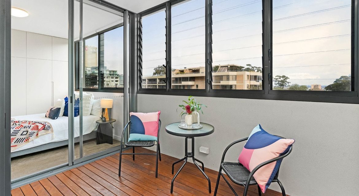 North Sydney Unit 413/245 Pacific Highway