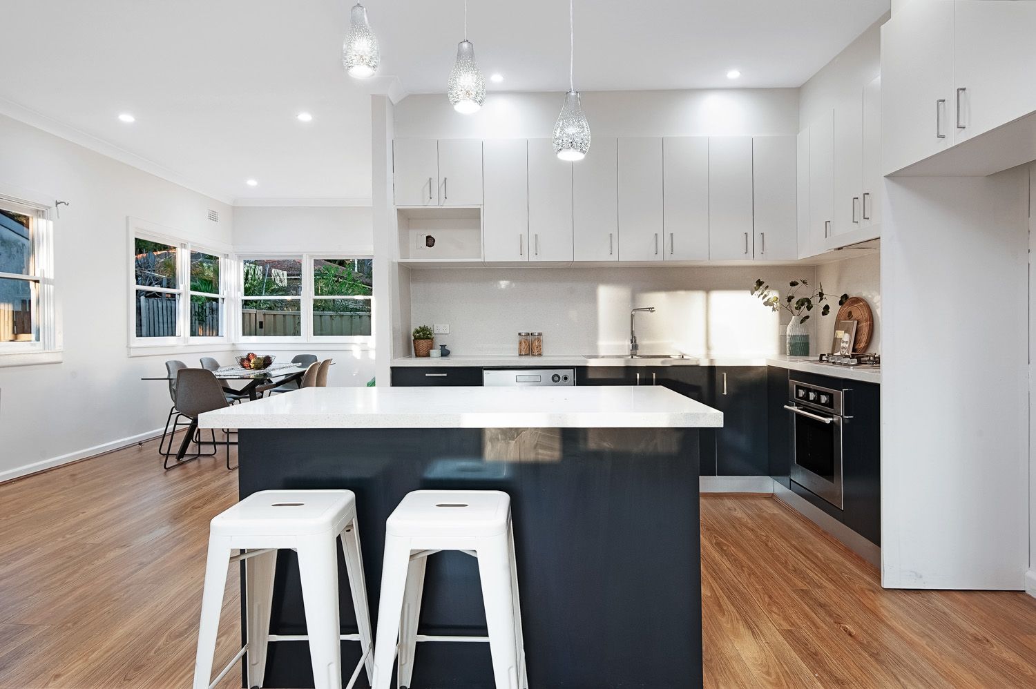 47 The Esplanade, Thornleigh, Thornleigh - Thumbnail 2