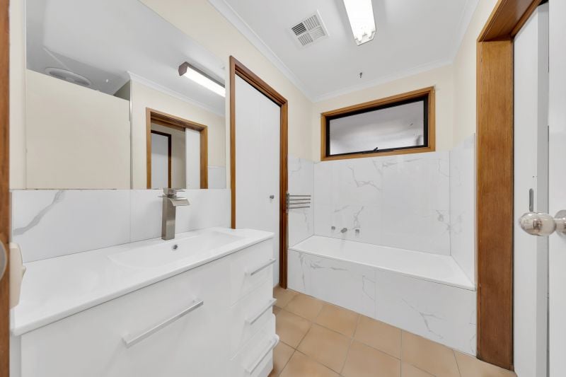 11 Epsom Avenue, Epping