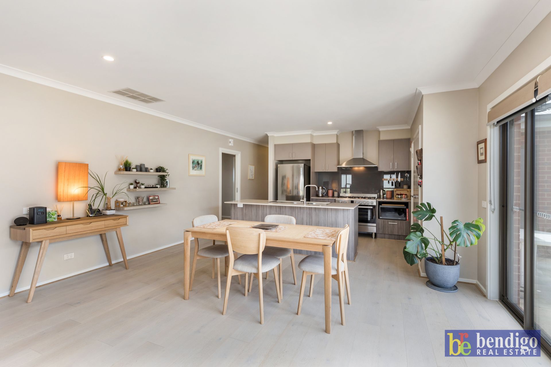 26 Blossom Drive Epsom VIC, Epsom - Thumbnail 4