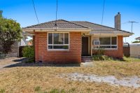 21 Plantation Avenue, Frankston North VIC, Frankston North - Image 1