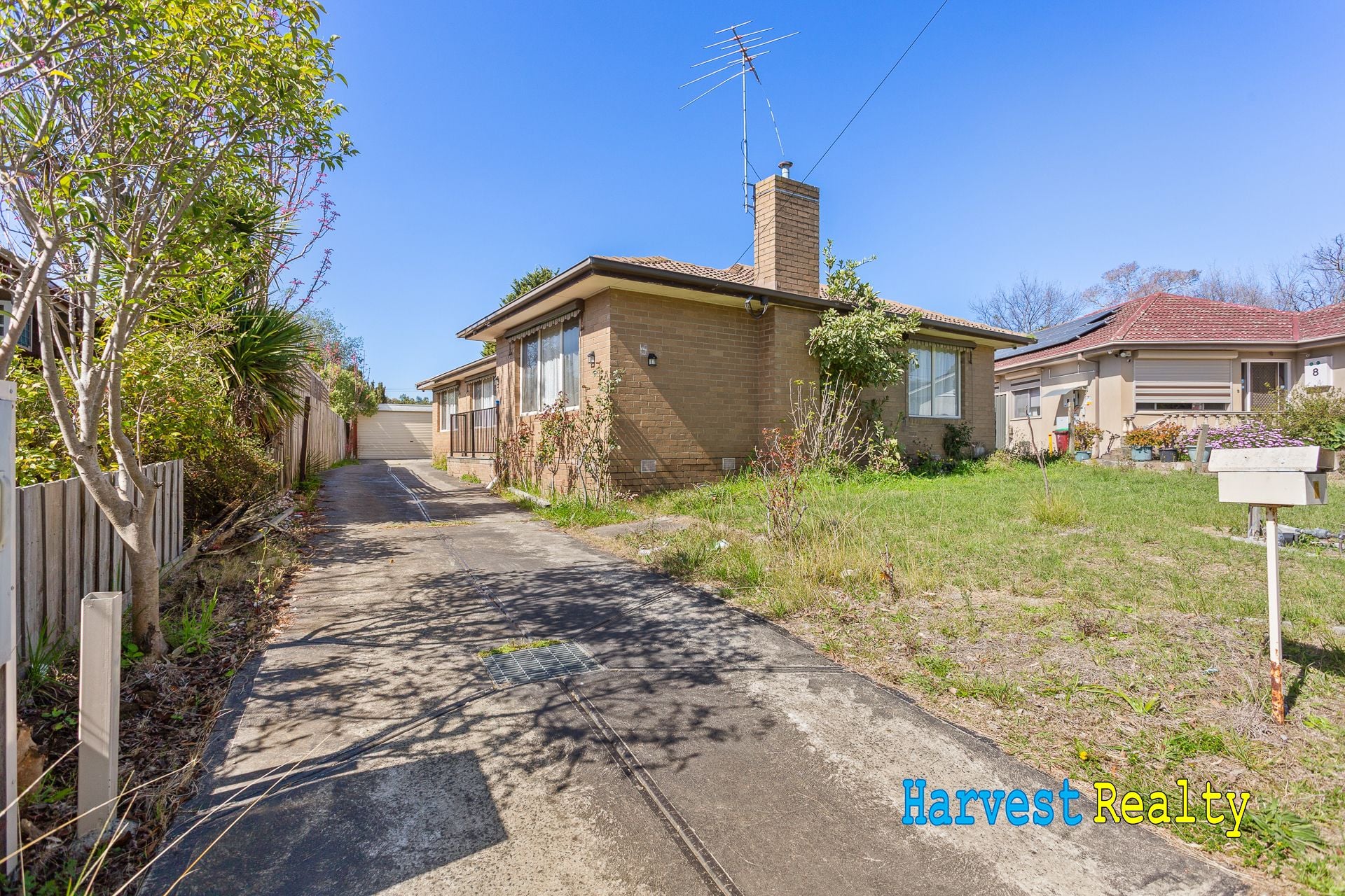 6 Anderson Close, Hampton Park - Image 1