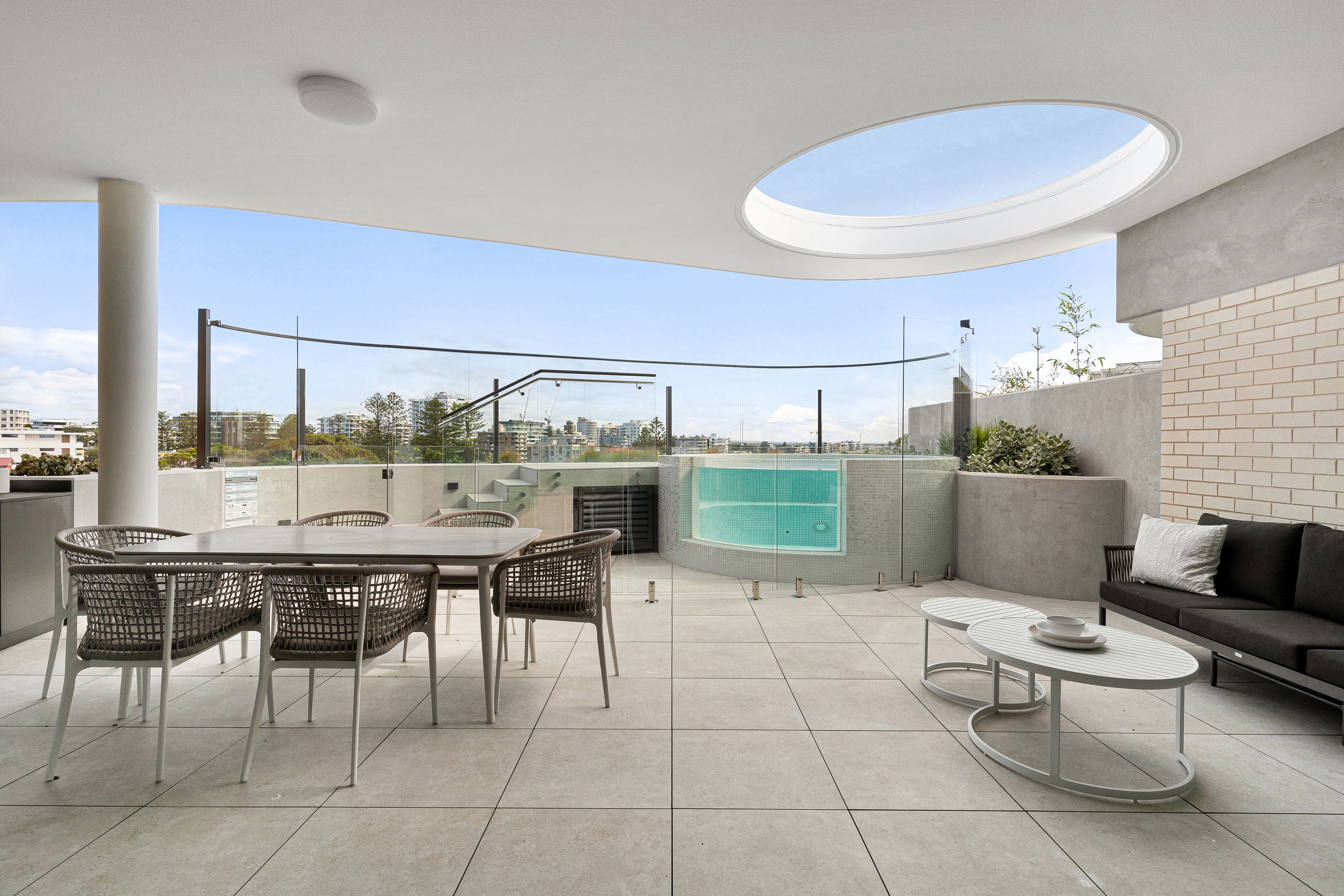 401/3 Elizabeth Place CRONULLA 2230