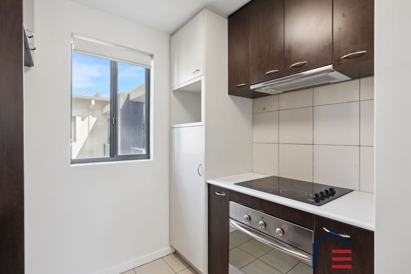 8/11 Tanunda Drive, Rivervale